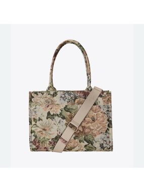 Beis floral tote